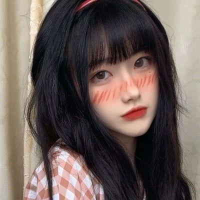 南平抖音网红女吃瓜是谁,她是如何成为网络红人的？”